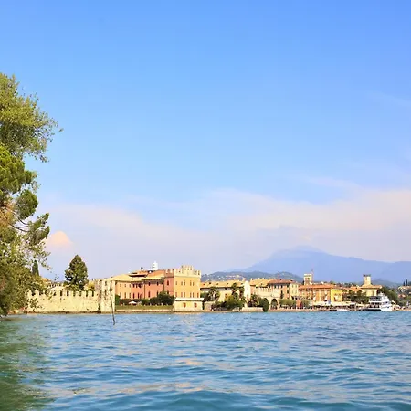 Near Garda Ferienhaus *